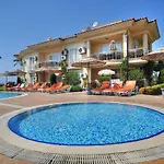 Sunset Beach Club Aqualettings Seashell 15 פאטהיה