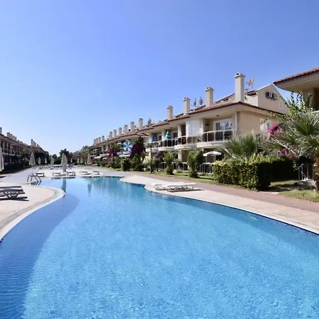 Sunset Beach Club Aqualettings Seashell 15 דירה *