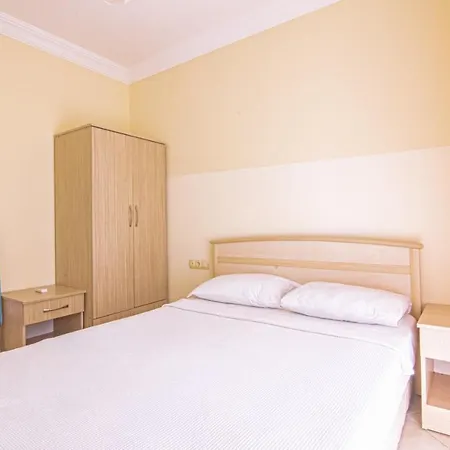 Sunset Beach Club Aqualettings Seashell 15 *